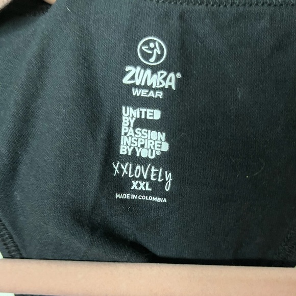 NWT Zumba Black Graphic Tank Size XXL - Picture 2 of 3